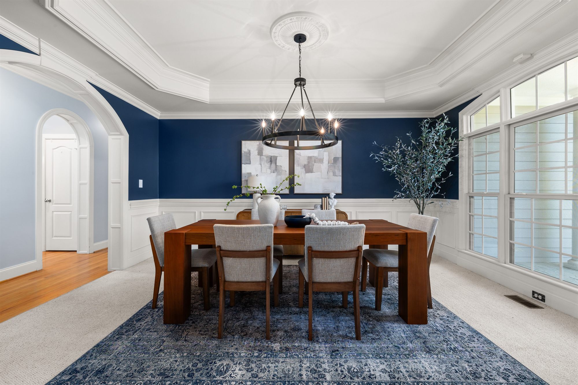 navy-dining-room-formal-stock